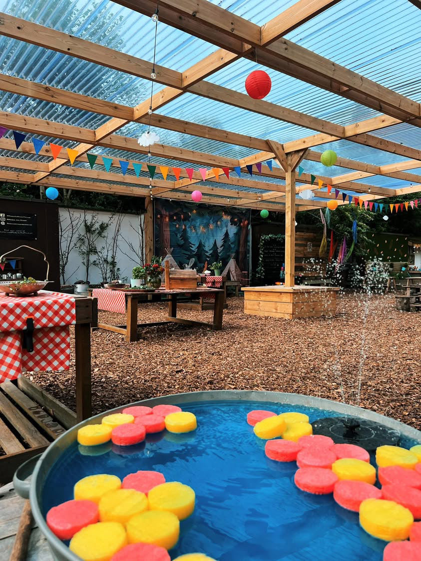 Mudpies & Mischief Outdoor Playgroup