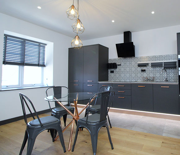 N P Electrical Services